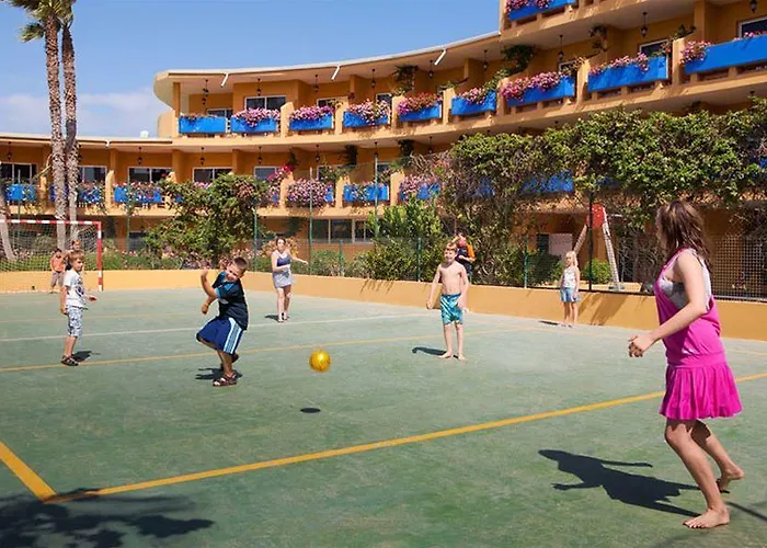 Club Drago Park فندق كوستا كالما