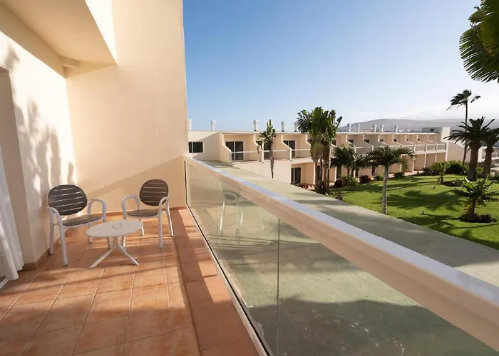 Club Drago Park فندق كوستا كالما