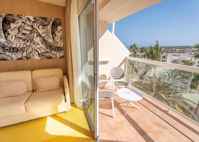 Club Drago Park فندق كوستا كالما