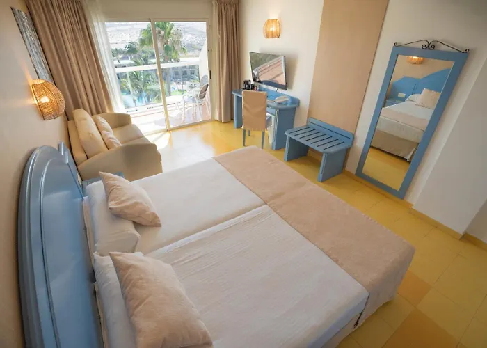 Club Drago Park 4* كوستا كالما