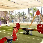 Drago Park By Pierre & ホテル 4*
